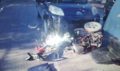 Otomobilin çarptığı engelli aracındaki şahıs yaralandı