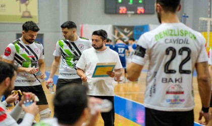 Play-offları garantileyen Denizlispor Cavidil, taraflarıyla birlikte rahat kazandı