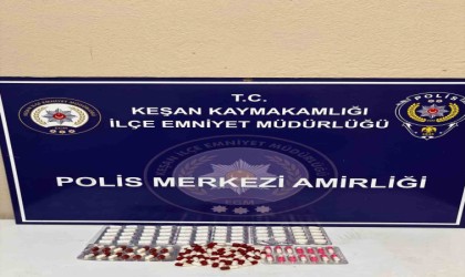 Polisin “Şok” uygulamasında 133 adet sentetik ecza ele geçirildi