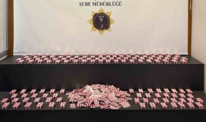 Samsunda 10 bin 580 adet sentetik ecza ele geçirildi