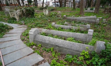 Samsunun tarihi mezarları gün yüzüne çıkarılıyor