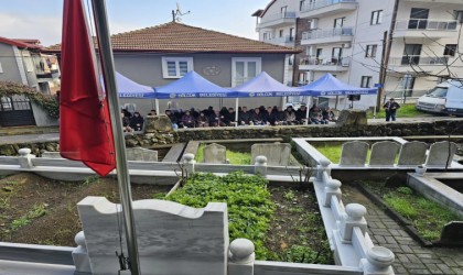 Şehit Demircan kabri başında dualarla anıldı