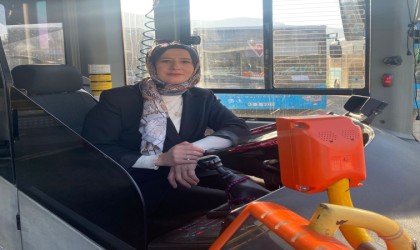 Somanın ilk kadın halk otobüsü şoförü görevine başladı