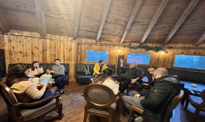 Üniversiteliler, Türkiyenin saklı cenneti Ilgaz Dağında vakit geçirdi