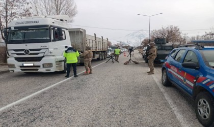 Vanda farklı suçlardan 16 kişi tutuklandı