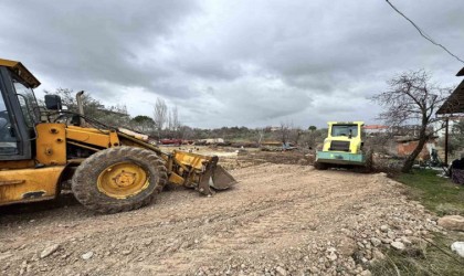 Yaykın Mahallesinde yol çalışmaları sürüyor