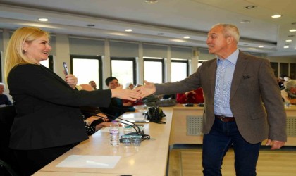 Yerleşik yabancılardan oluşan Yeni Alanyalılar Meclisi Alanya Belediyesinde buluştu