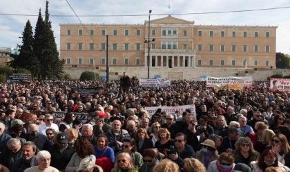 Yunanistanda 2023 yılındaki tren kazası protesto edildi