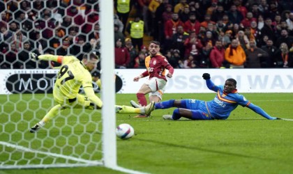 Yunus Akgün ligdeki gol sayısını 6 yaptı