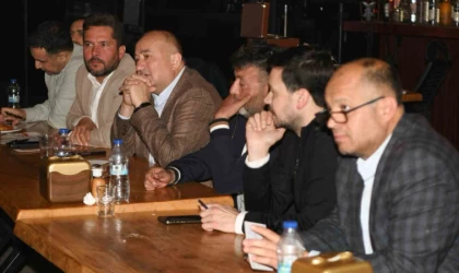 AK Partili Gider, Lapseki’de muhtarlarla bir araya geldi