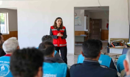 Alanya Belediyesi personeline kurum içi eğitim