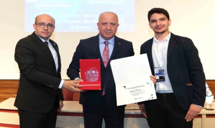 ASO Başkanı Ardıç, mühendis adayları ile bir araya geldi