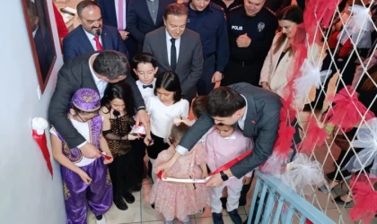 ’Atatürk ve Çocuk’ resim sergisi