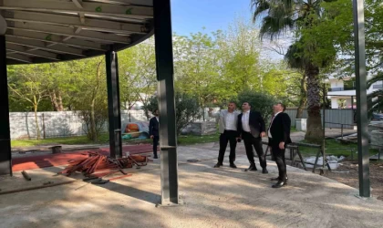 Başiskele Kitap Kafe’de çalışmalar sürüyor