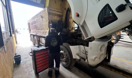 Başiskele’nin hizmet araçlarına periyodik bakım ve onarım