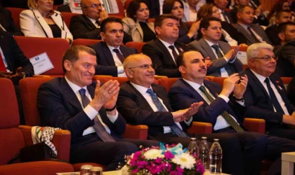 Başkan Er, Türk Dünyası Belediyeler Birliği yürütme kurulu üyeliğine seçildi