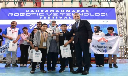 Başkan Görgel:”Türkiye Yüzyılının teminatı gençlerimizin yanındayız”