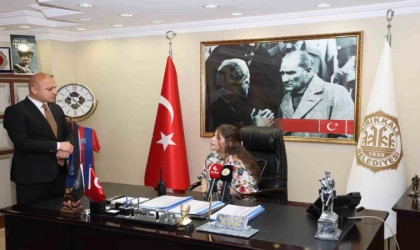 Başkan Önal, makamını 4. sınıf öğrencisine devretti