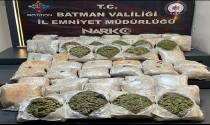 Batman’da otomobilde 39 kilo 400 gram skunk ele geçirildi