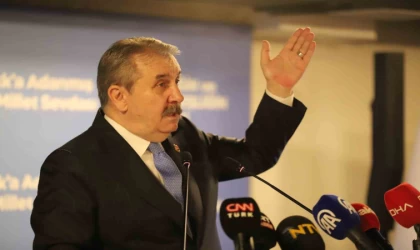 BBP Genel Başkanı Destici: ”Depreme, depremden önce hazırlanmamız gerektiğini ifade etmeye çalışıyorum”