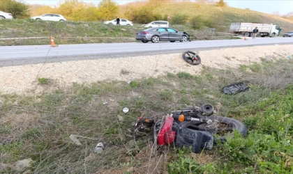 Bilecik’te yaşanan feci kazada motosiklet sürücüsü hayatını kaybetti