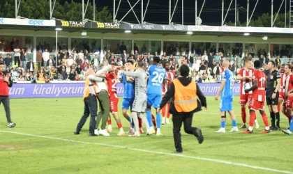 Bodrum FK - Samsunspor maçının son dakikalarında gergin anlar