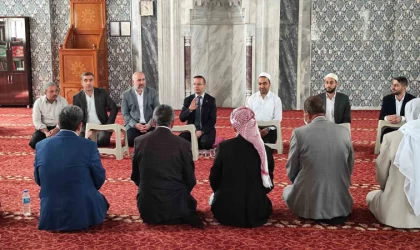 Cizre’de hacı adaylarına yönelik bilgilendirme semineri düzenlendi