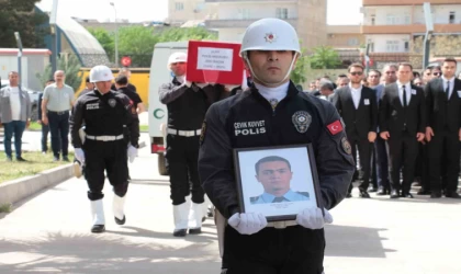 Cizre’de trafik kazasında şehit olan polis memuru son yolculuğuna uğurlandı