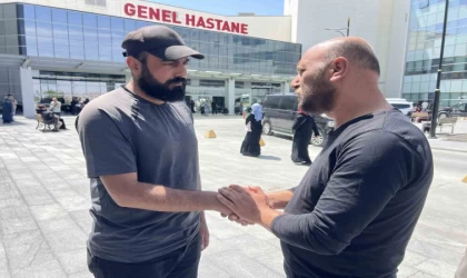 Çocuk bayramının buruk iki babası