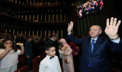 Cumhurbaşkanı Erdoğan, 23 Nisan Ulusal Egemenlik ve Çocuk Bayramı Konseri’ni dinledi
