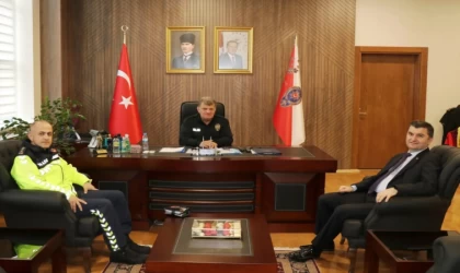 Daire Başkanı Tolga Çemrek, Müdür Uzman ile bir araya geldi