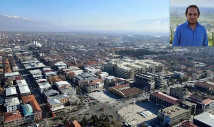 Doç. Dr. Bayrak: ”Bir an önce deprem master planı hazırlanmalı”