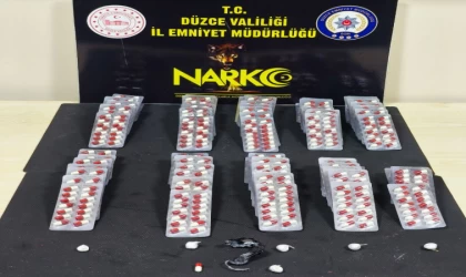 Düzce’de uyuşturucu satan 3 şahıs tutuklandı