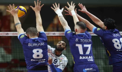 Efeler Ligi: Fenerbahçe: 3 - Arkas Spor: 1