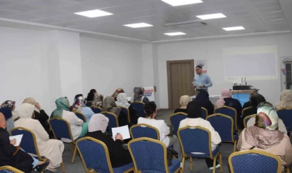 Elazığ Belediyesi, kadınlara yönelik e-ticaret eğitimi veriyor