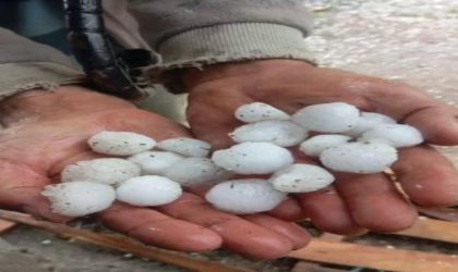 Elazığ’da misket büyüklüğünde dolu yağdı