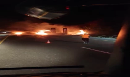 Elazığ’da tır alev alev yandı