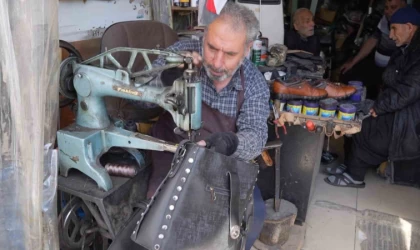 Eleman yetişmediği için ayakkabıcılık mesleği ölüyor