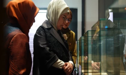 Emine Erdoğan ”Saklı Kalanlar” sergisine ilişkin paylaşım yaptı