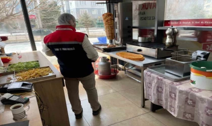 Erzurum’da tavuk dönercilere denetim
