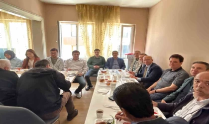 Eskişehir’de okuyan Türk Dünyası öğrenci temsilcileri kahvaltıda bir araya geldi