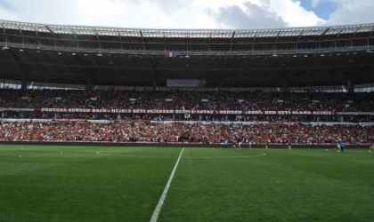 Eskişehirspor’dan tarihi taraftar rekoru