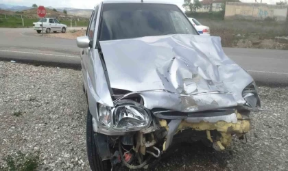 Hisarcık’ta trafik kazası: 3 yaralı