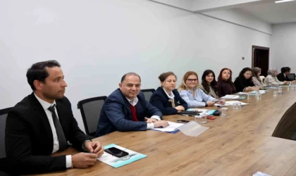 İl Sağlık Müdürü Erşan’dan tüm sağlık ekibine çağrı: ”Gönülden bir seferberlik başlatın”