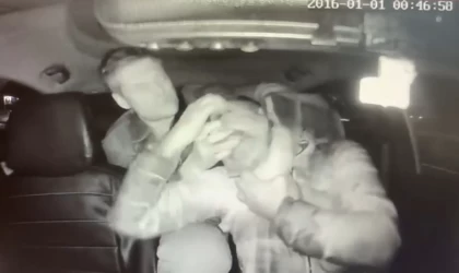 İngiliz boksörün, taksi şoförünü darp ettiği anlar ortaya çıktı