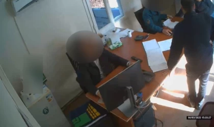 İzmir’de gümrükte rüşvet operasyonu: 12 tutuklama