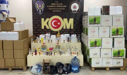 İzmir’de kaçakçılık operasyonu: 6 milyon liralık malzeme ele geçirildi