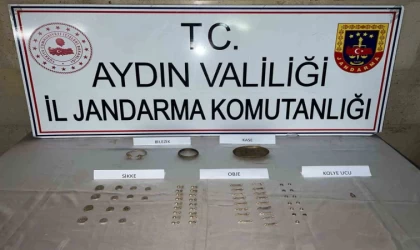 Jandarmadan besihane ve seraya baskın: 3,5 milyon TL değerinde tarihi eser ele geçirildi