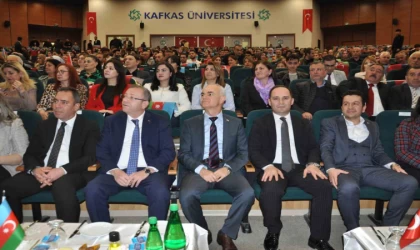 Kars’ta ”Azerbaycan-Türkiye Kültür Buluşması” renkli görüntülere sahne oldu