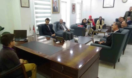 Kaymakamlık koltuğunu öğrenciler devraldı